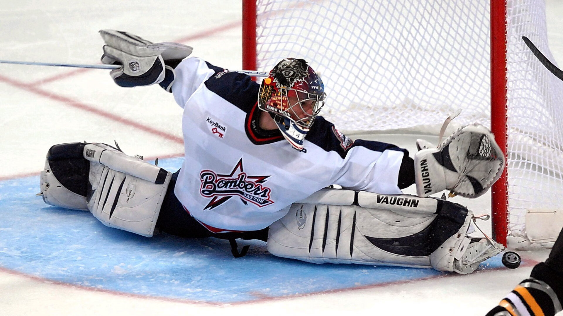 国王主教练亲临高中校园，进行公益训练营，国王队主教练沃顿好吗